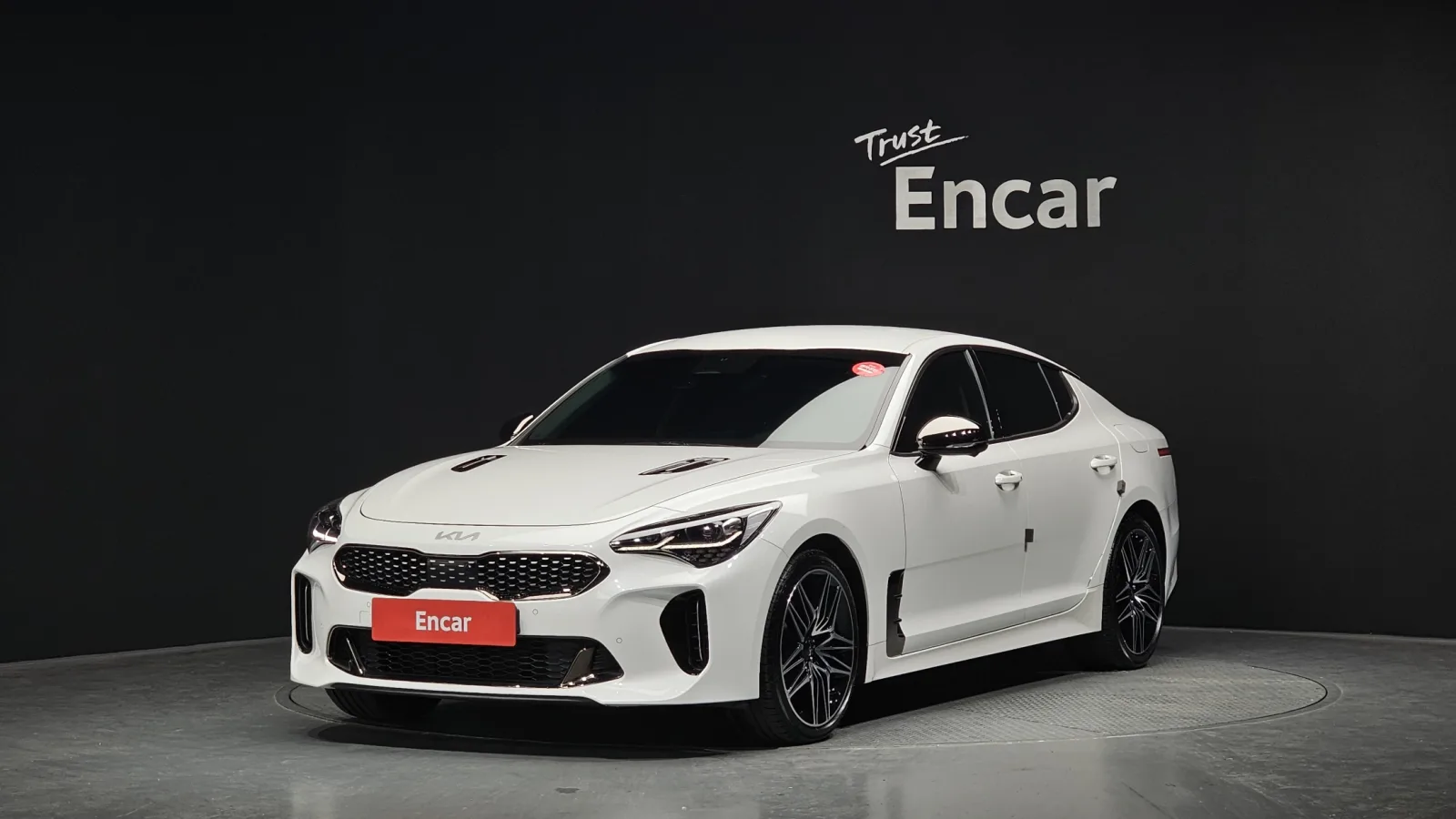 2023 Kia Stinger