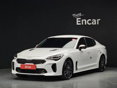 2023 Kia Stinger