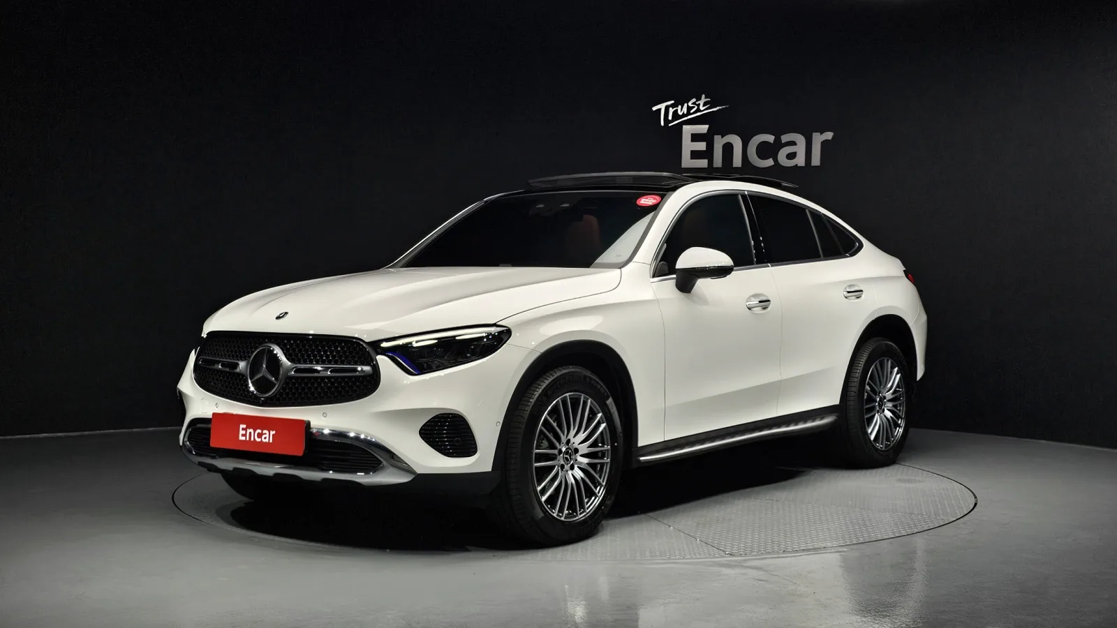 2025 Mercedes-Benz GLC-Class