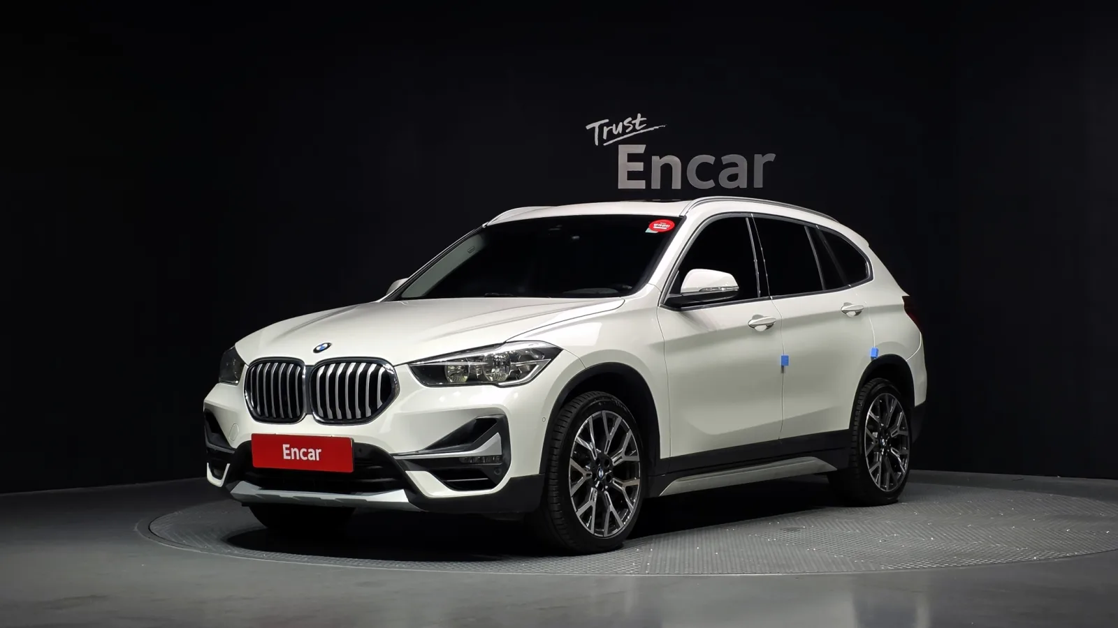 2022 BMW X1