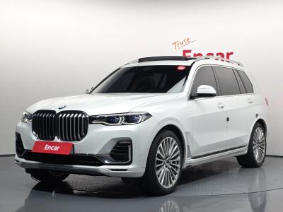 2021 BMW X7