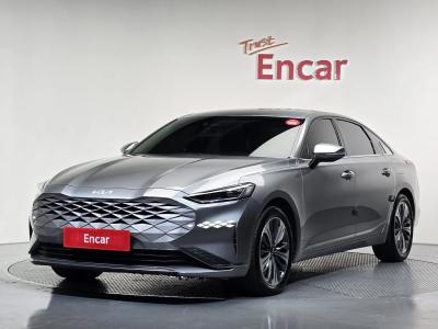 2022 Kia K8