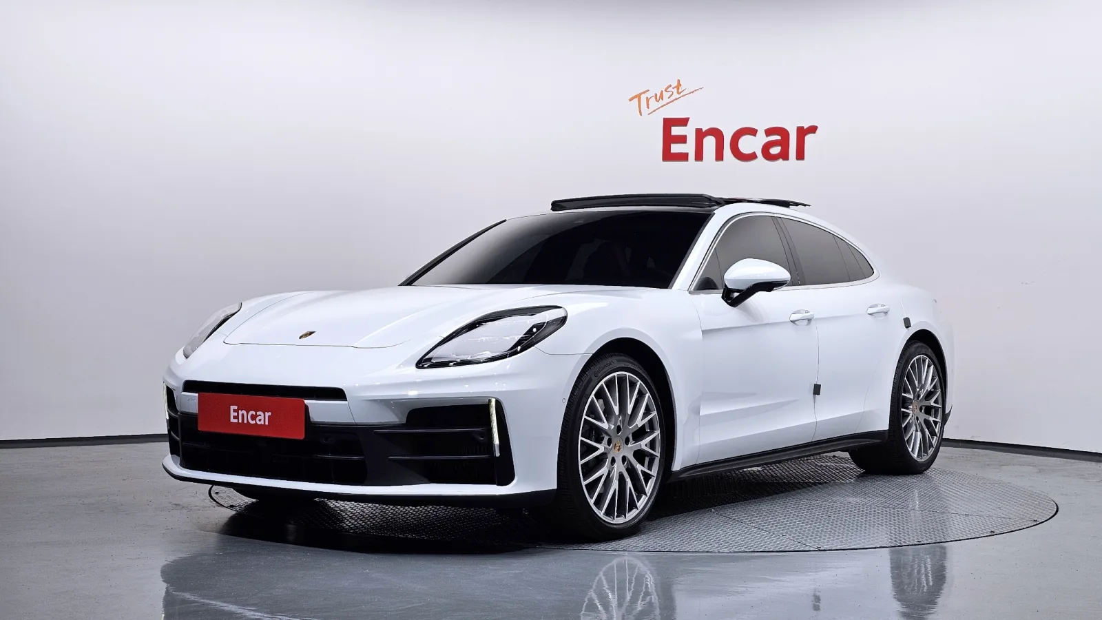 2024 Porsche Panamera