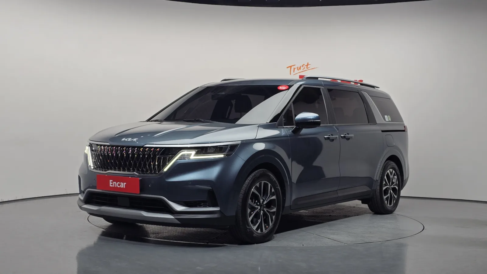 2023 Kia Carnival