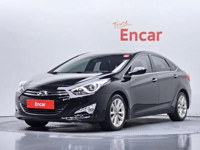2012 Hyundai i40