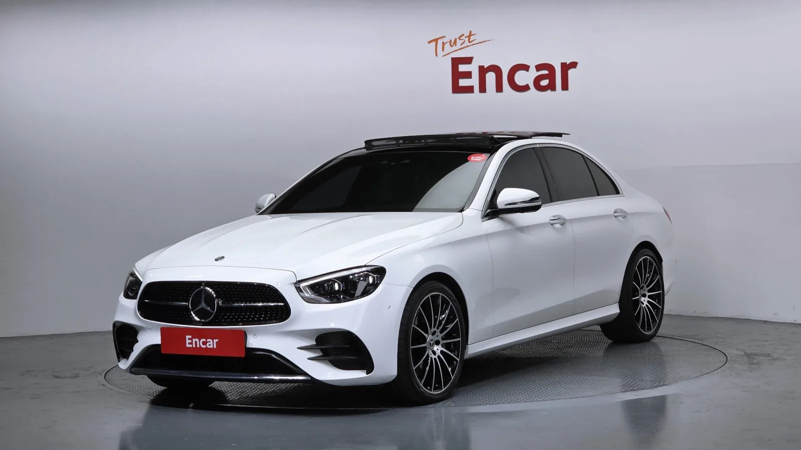 2021 Mercedes-Benz E-Class