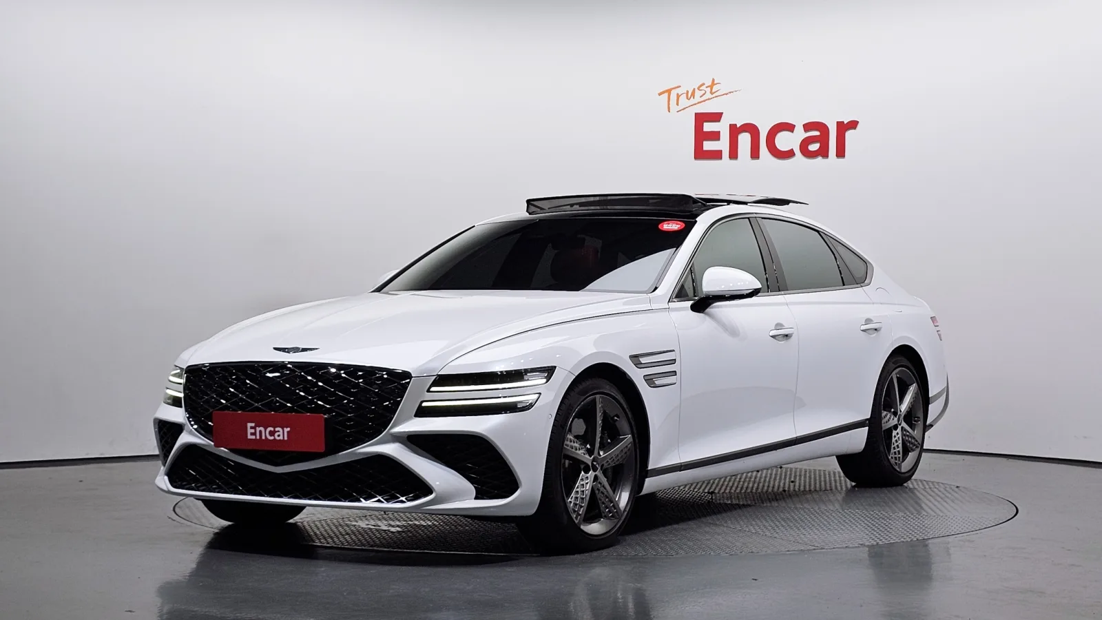 2025 Genesis G80