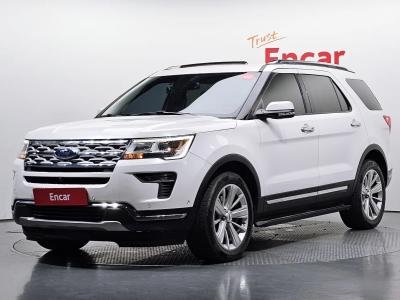 2019 Ford Explorer