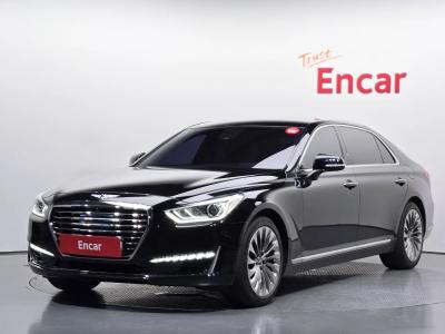 2017 Genesis EQ900