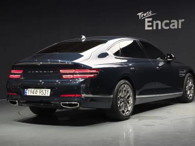 2022 Genesis G80