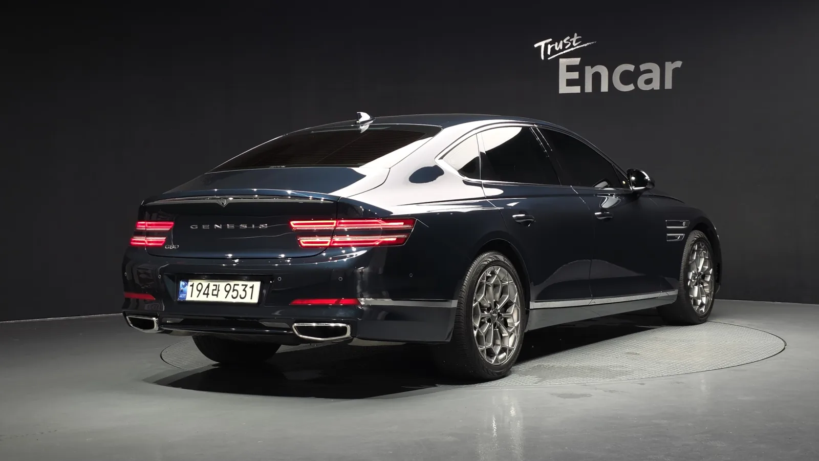 2022 Genesis G80