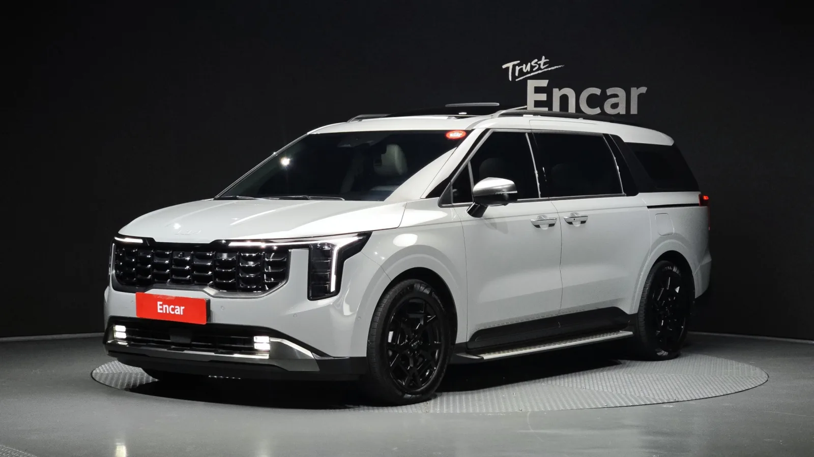 2025 Kia Carnival