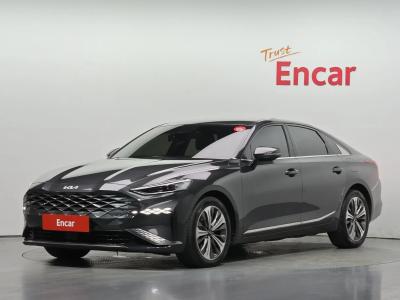 2022 Kia K8