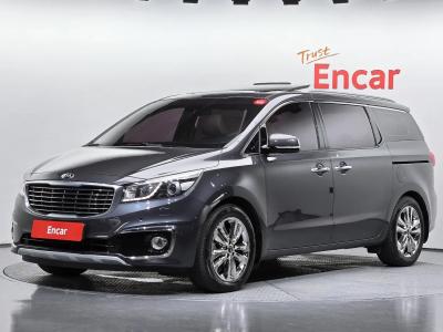 2015 Kia Carnival