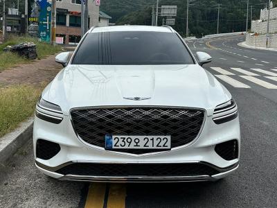2025 Genesis GV70