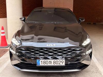 2023 Kia K8