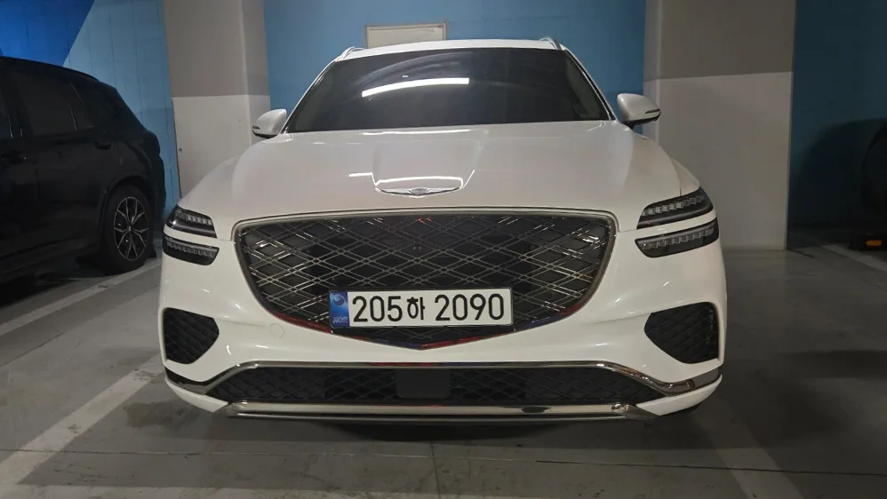 2025 Genesis GV70