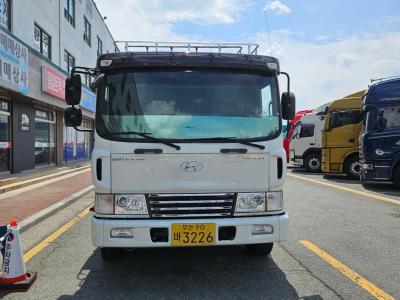 2014 Hyundai Mega Truck