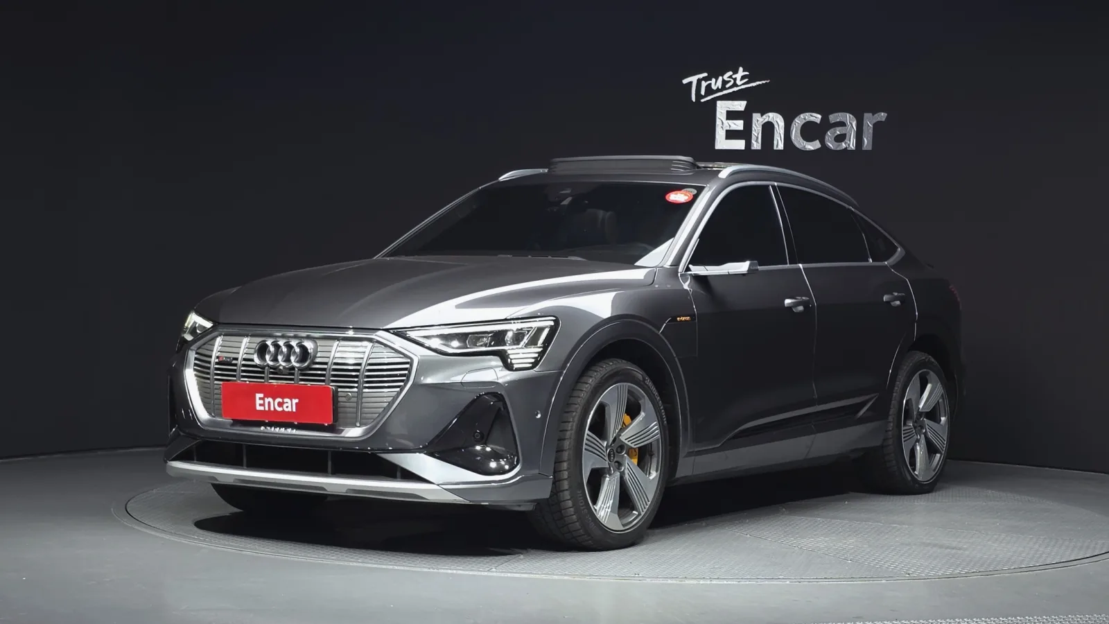2022 Audi e-tron