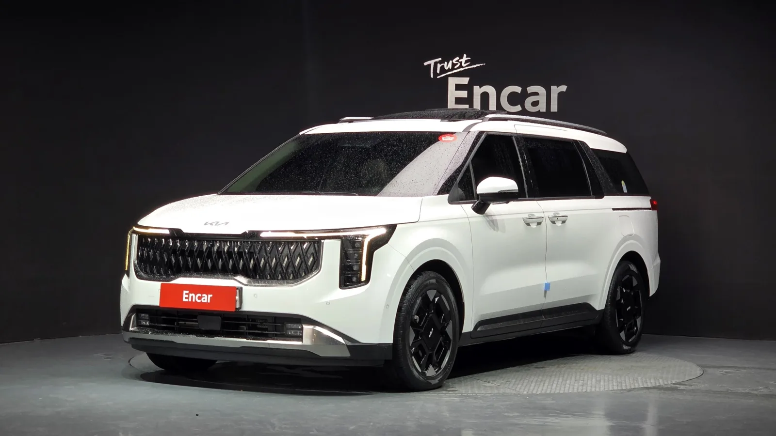 2025 Kia Carnival