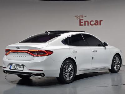 2018 Hyundai Grandeur