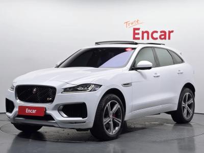 2017 Jaguar F-PACE