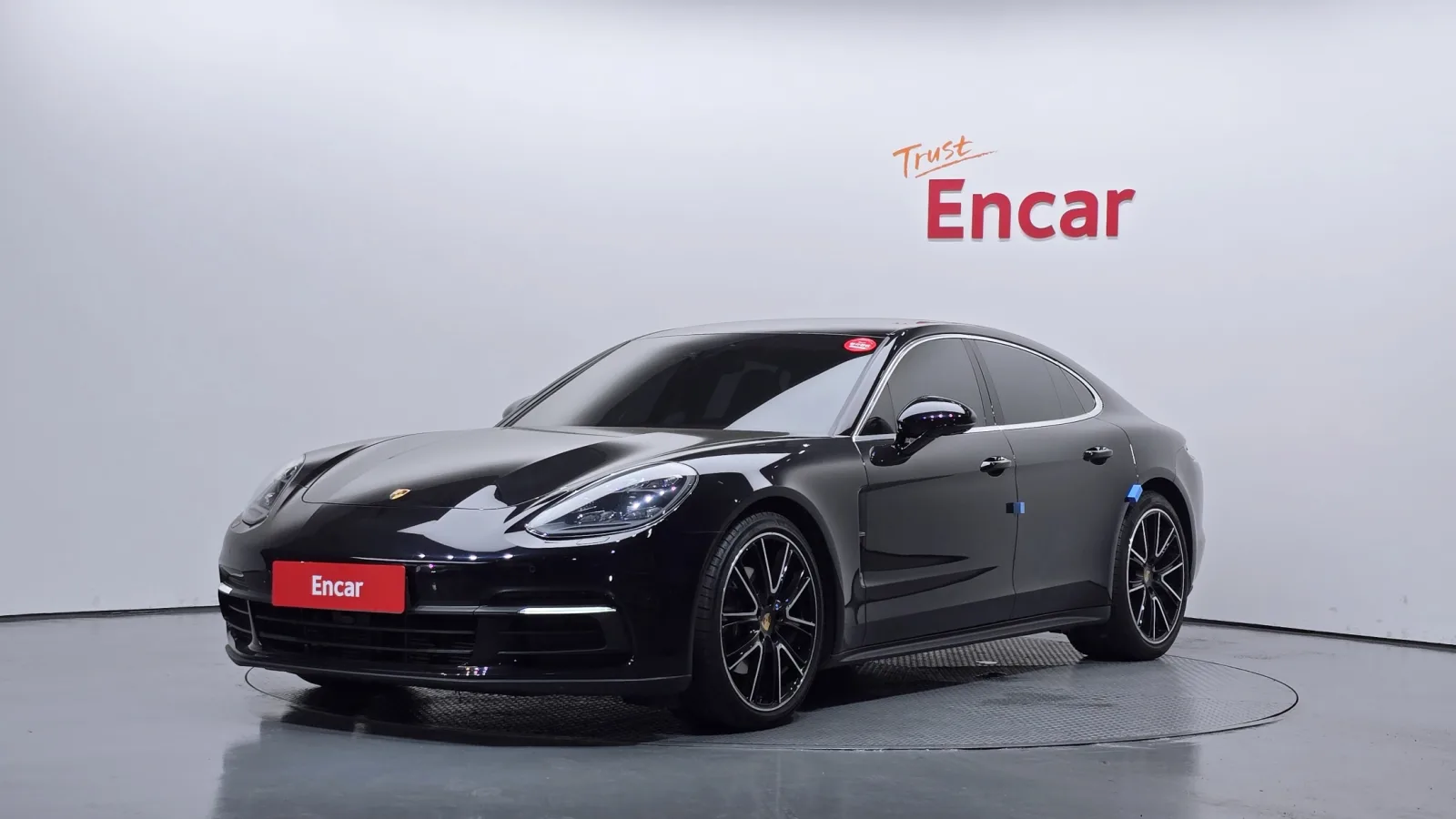 2020 Porsche Panamera