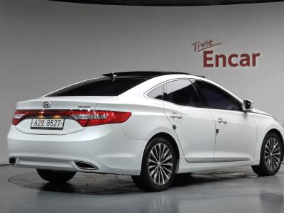 2014 Hyundai Grandeur
