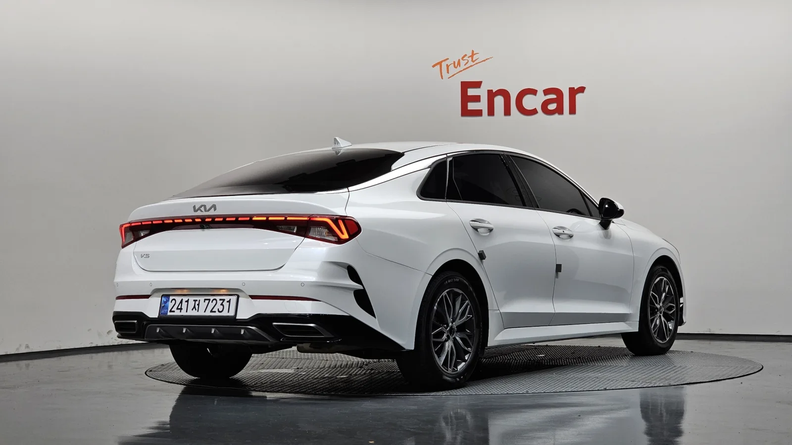 2023 Kia K5