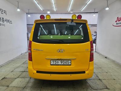 2019 Hyundai Starex