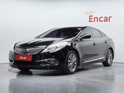2016 Hyundai Grandeur