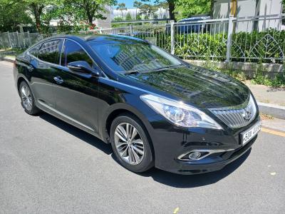 2015 Hyundai Grandeur