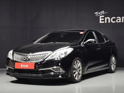 2016 Hyundai Grandeur