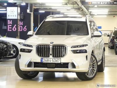 2024 BMW X7