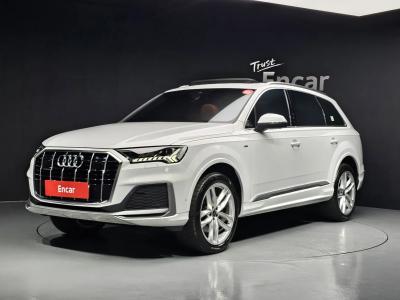 2023 Audi Q7