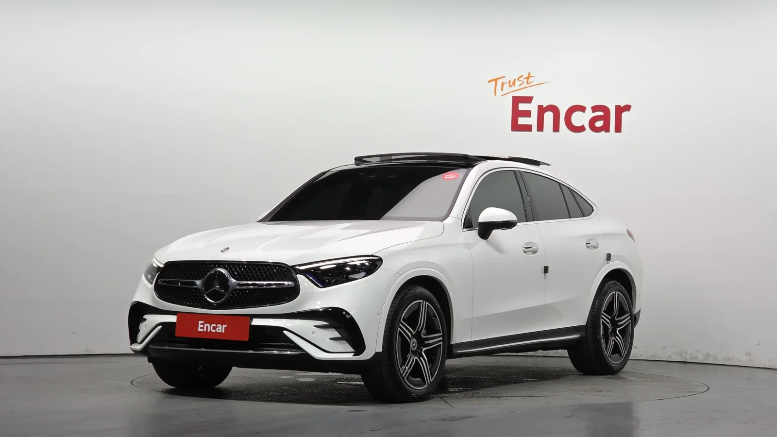 2024 Mercedes-Benz GLC-Class