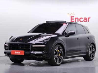 2022 Porsche Cayenne