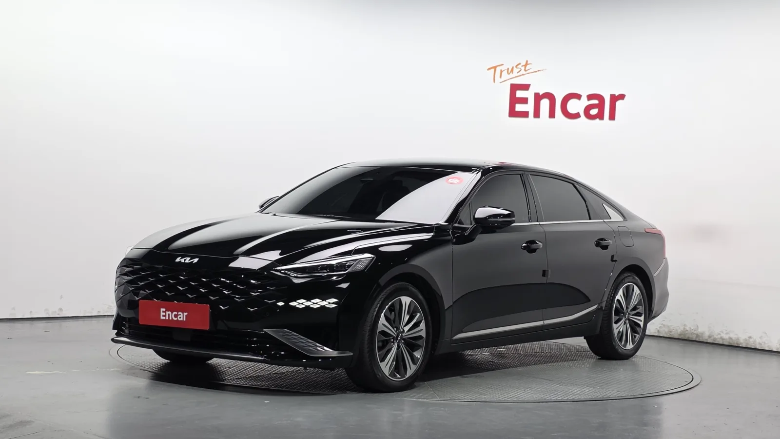2023 Kia K8