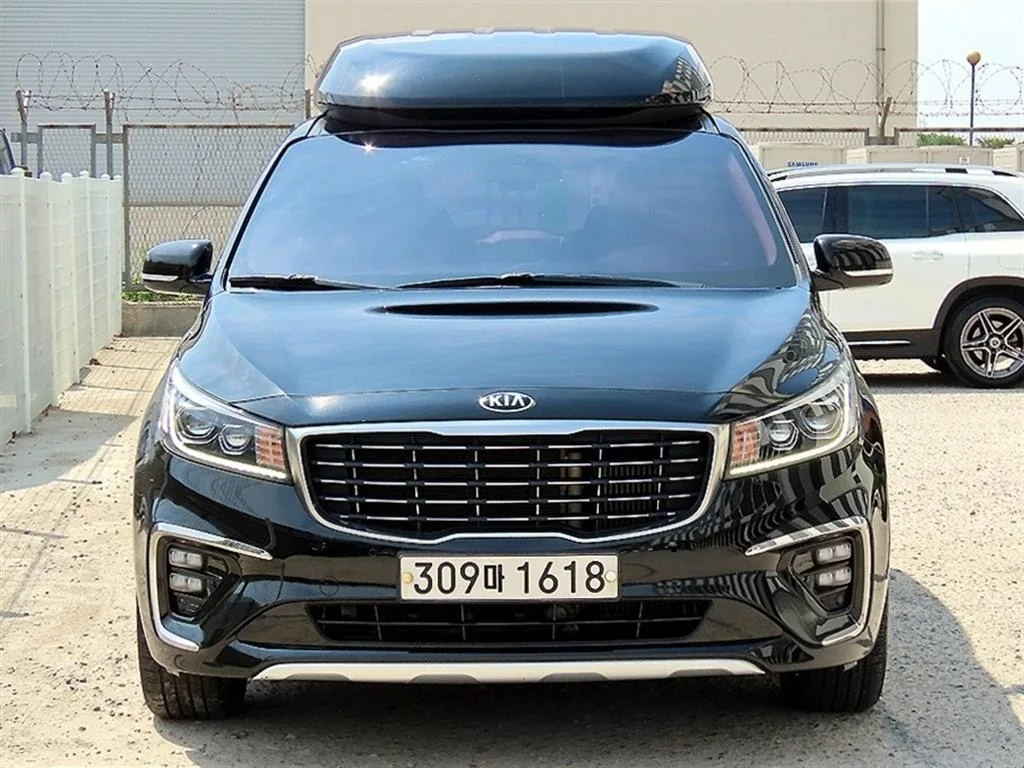2019 Kia Carnival