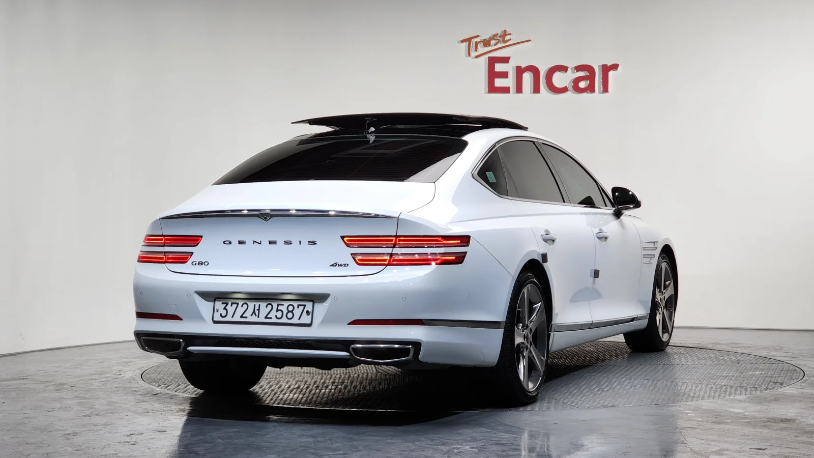 2021 Genesis G80