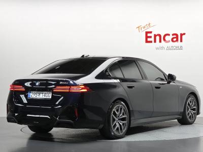 2025 BMW 5-Series
