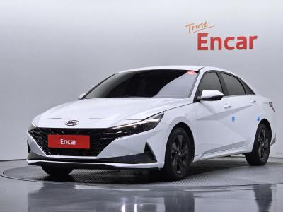 Hyundai Elantra 2021
