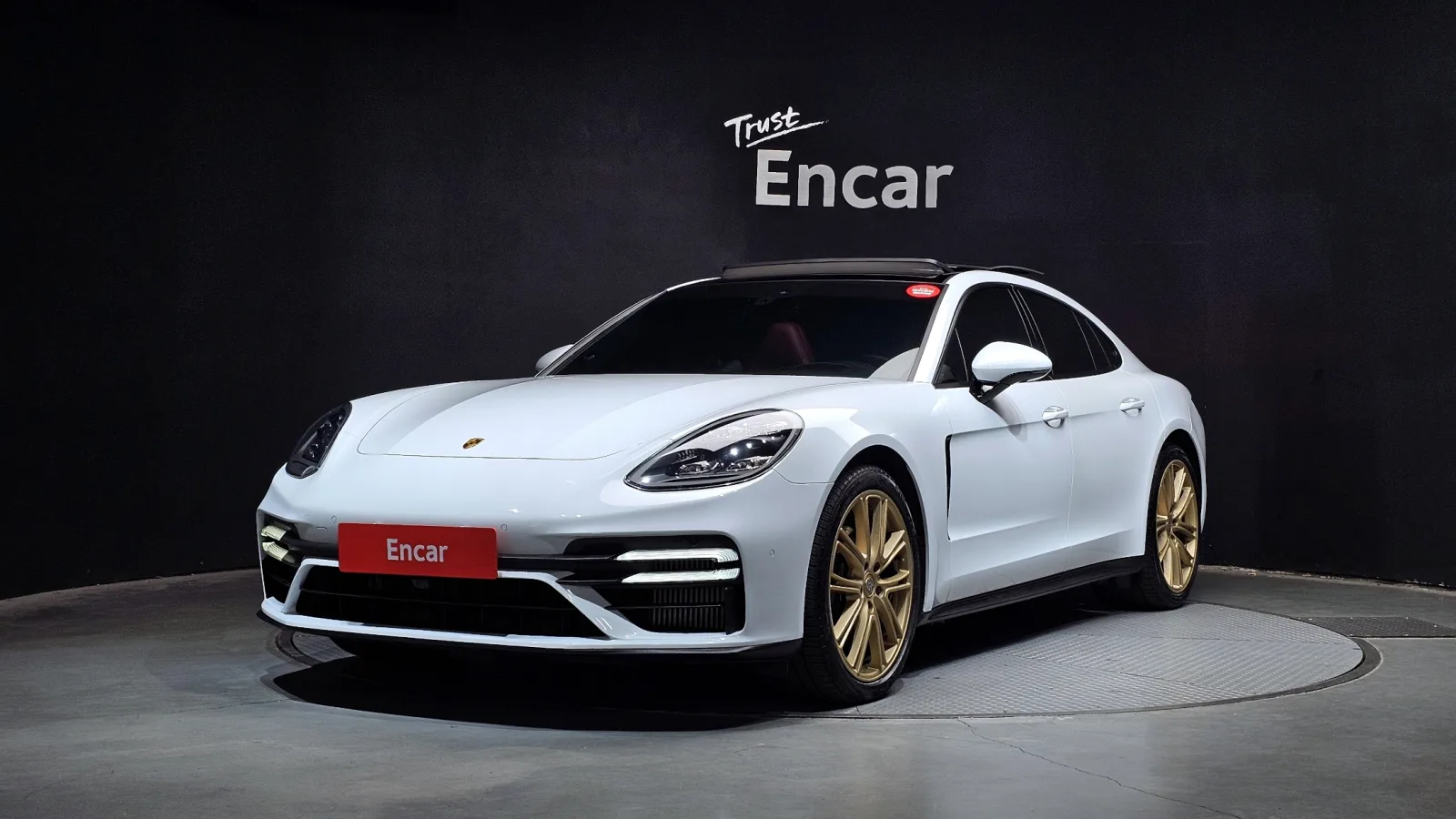 2022 Porsche Panamera