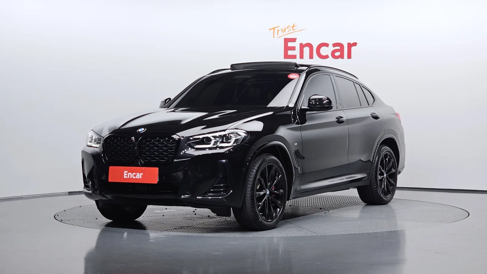 2025 BMW X4