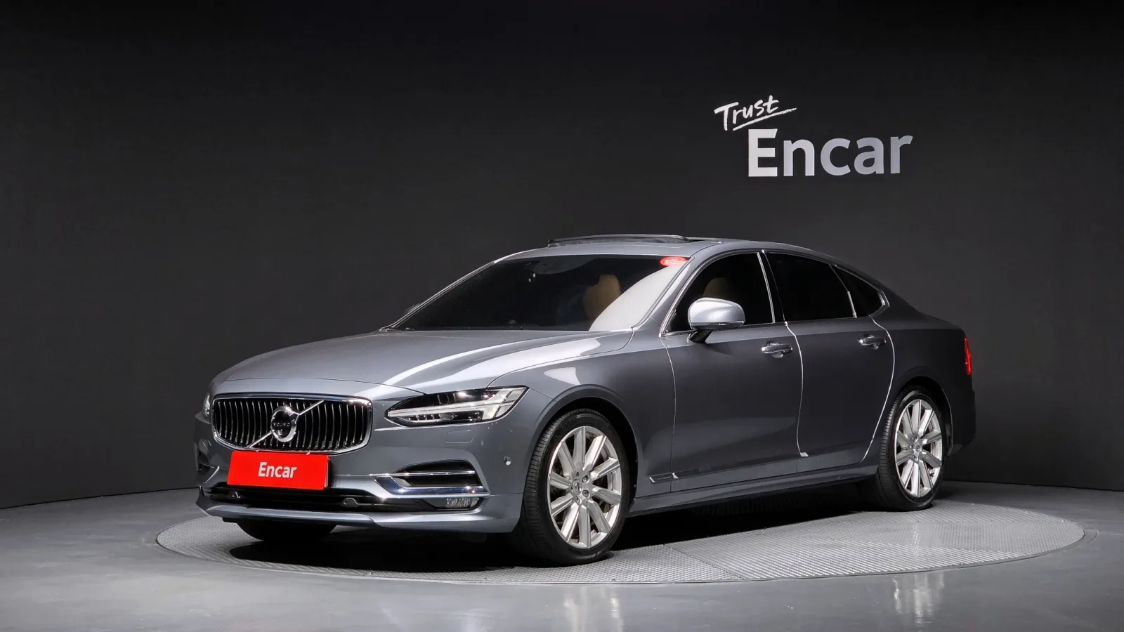 2019 Volvo S90