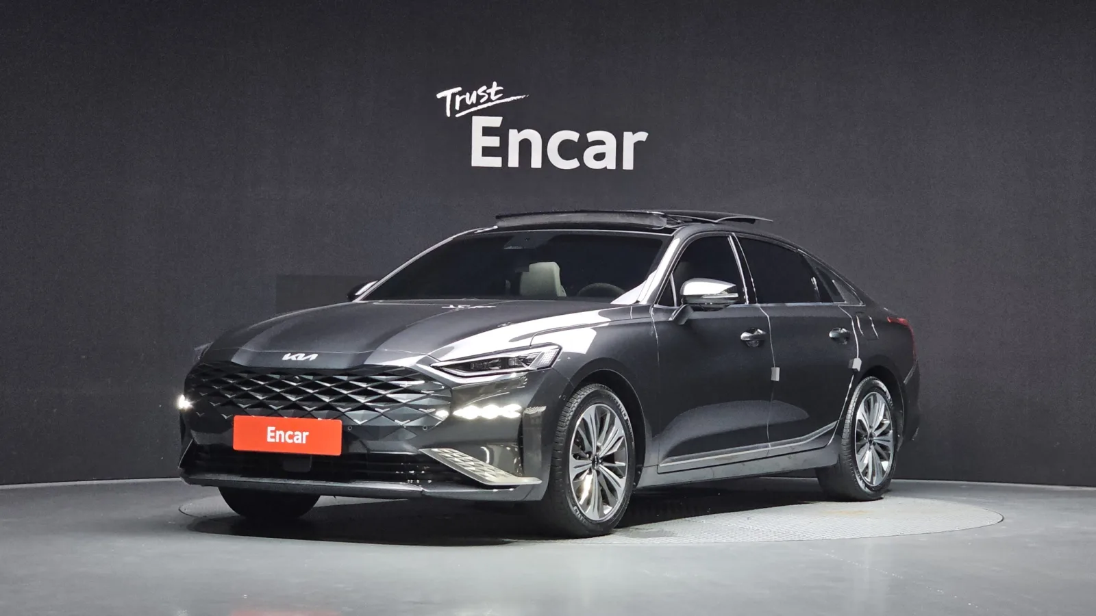 2023 Kia K8