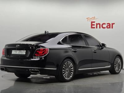 2019 Kia K9