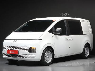 2024 Hyundai Staria