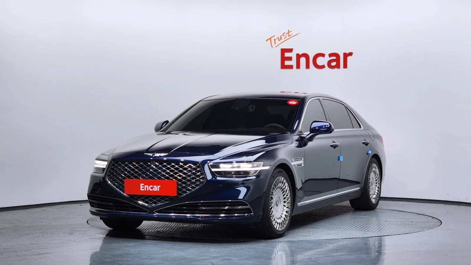 2020 Genesis G90