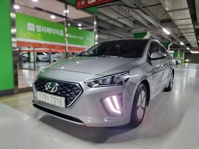 2020 Hyundai Ioniq